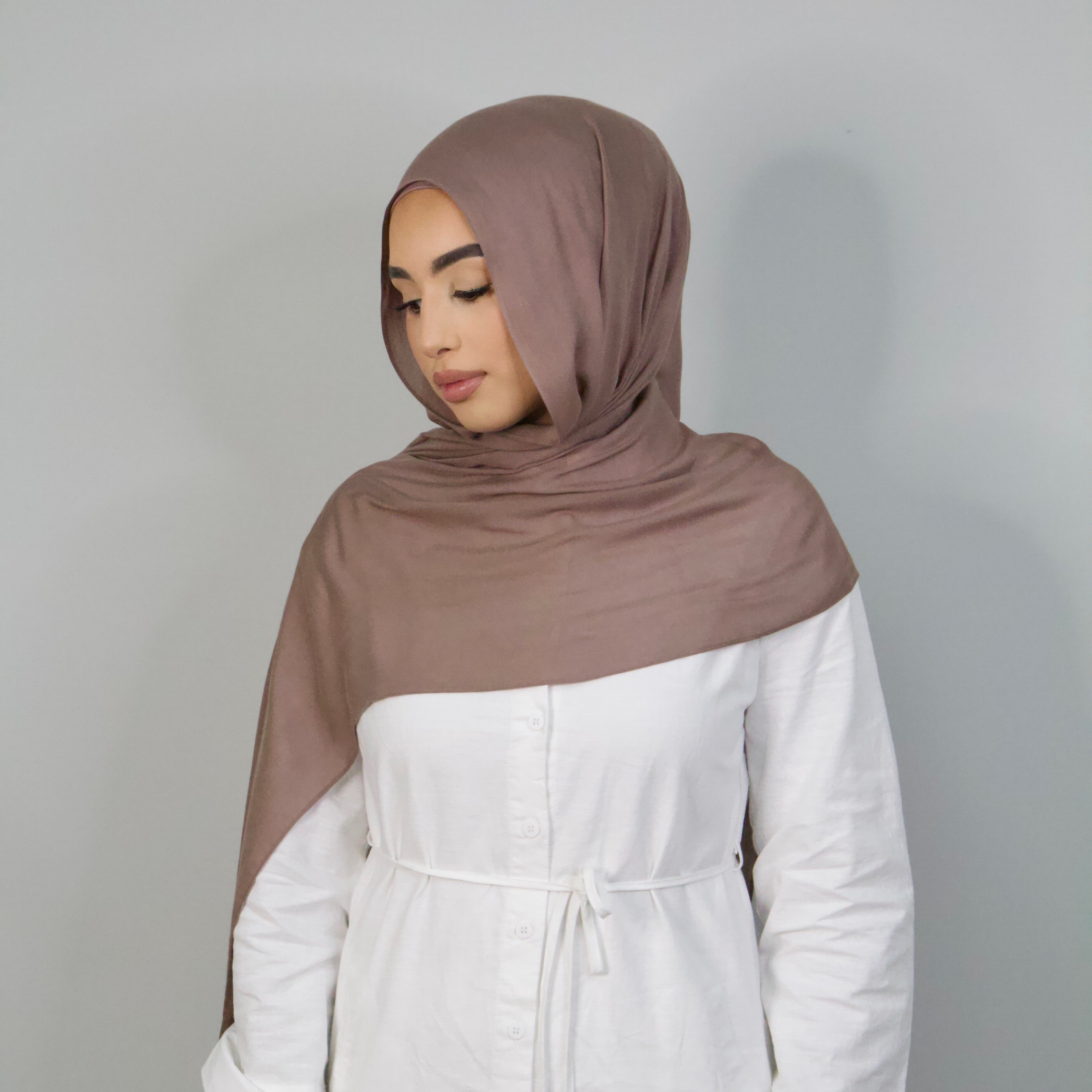 TAUPE HIJAB SET (Velvet non-slip undercap Included)